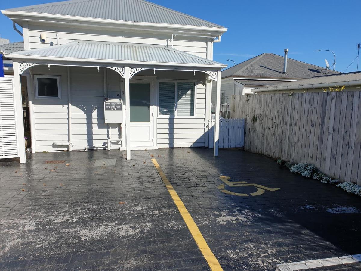 At Eden Park Motel Auckland Extérieur photo