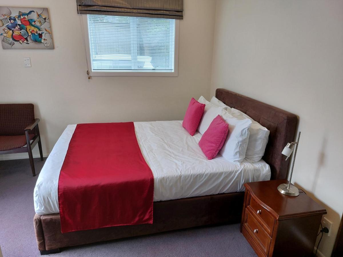 At Eden Park Motel Auckland Extérieur photo